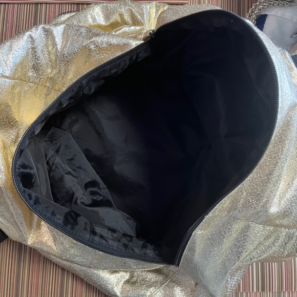 Victoria Secret Limited Edition Packable Duffel/Tote Bag/Metallic G… - Picture 6 of 9